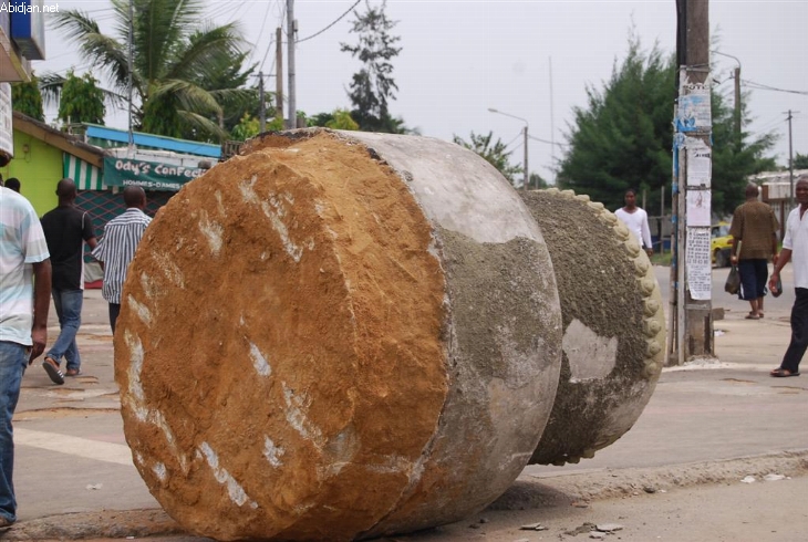 Tous Les Monuments D Abidjan Bient t D truits 18 Corps D couverts 